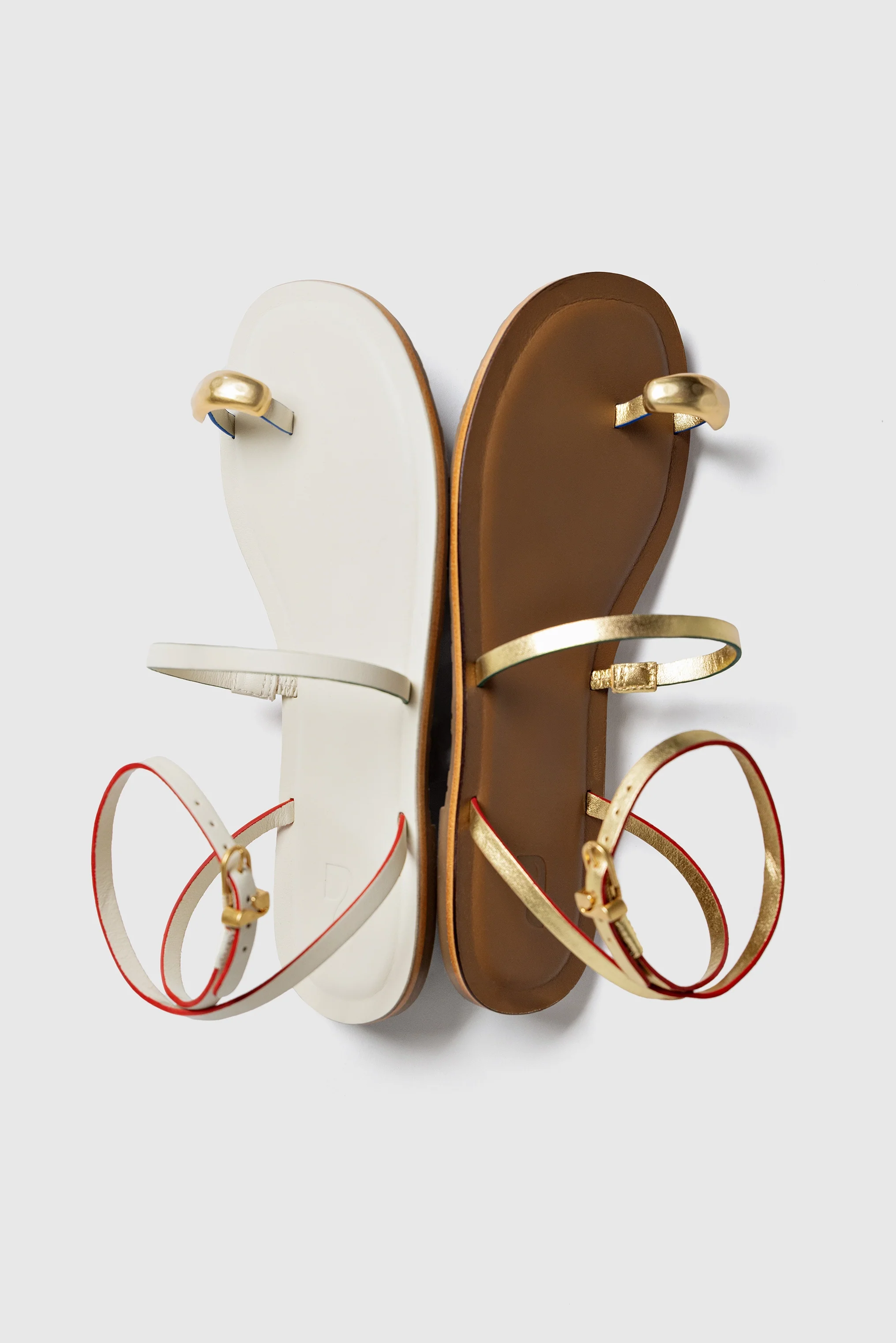 Biarritz Flat Sandal In Gold Metallic Leather - Image 6